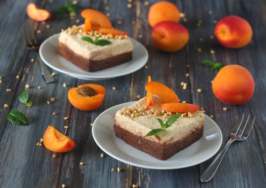 Semifreddo albicocche e cioccolato senza lattosio