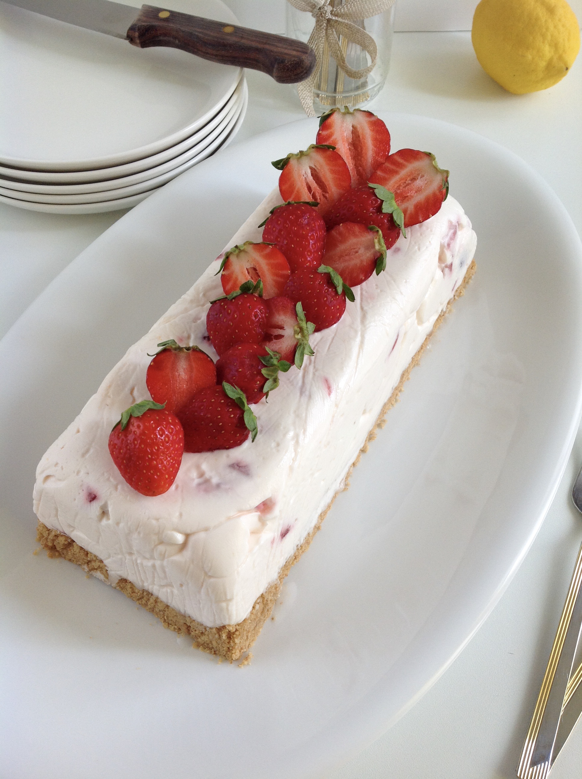 Semifreddo alle fragole e limoncello