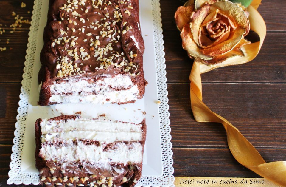 Semifreddo con pavesini al cacao