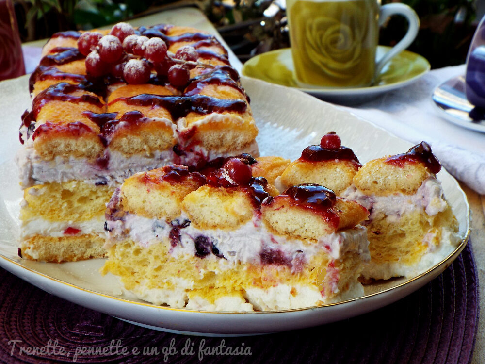 Semifreddo con ricotta e crema alla frutta