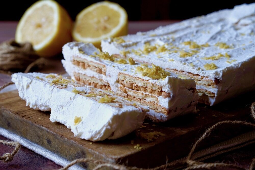 Semifreddo di biscotti al limone