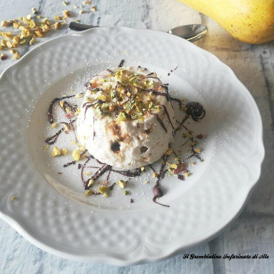 Semifreddo di ricotta pralinato ai pistacchi