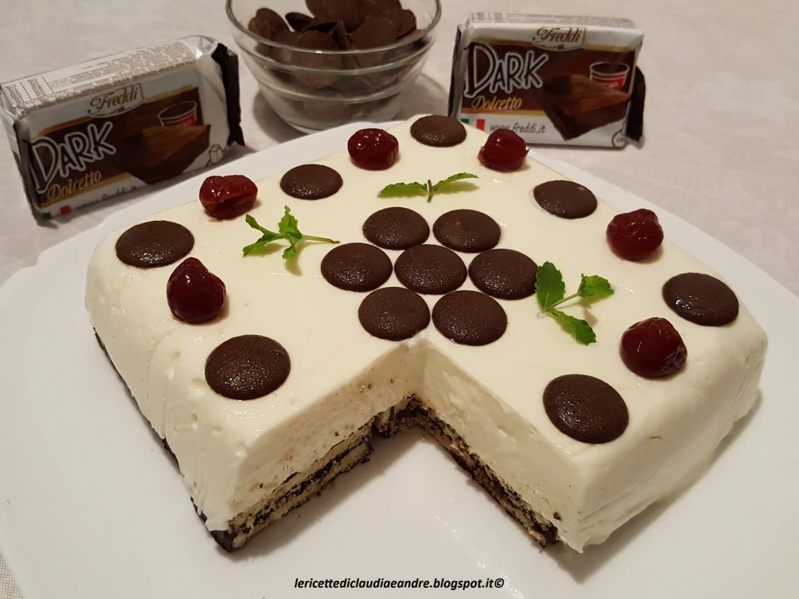 Semifreddo dolcetto dark vaniglia e amarene