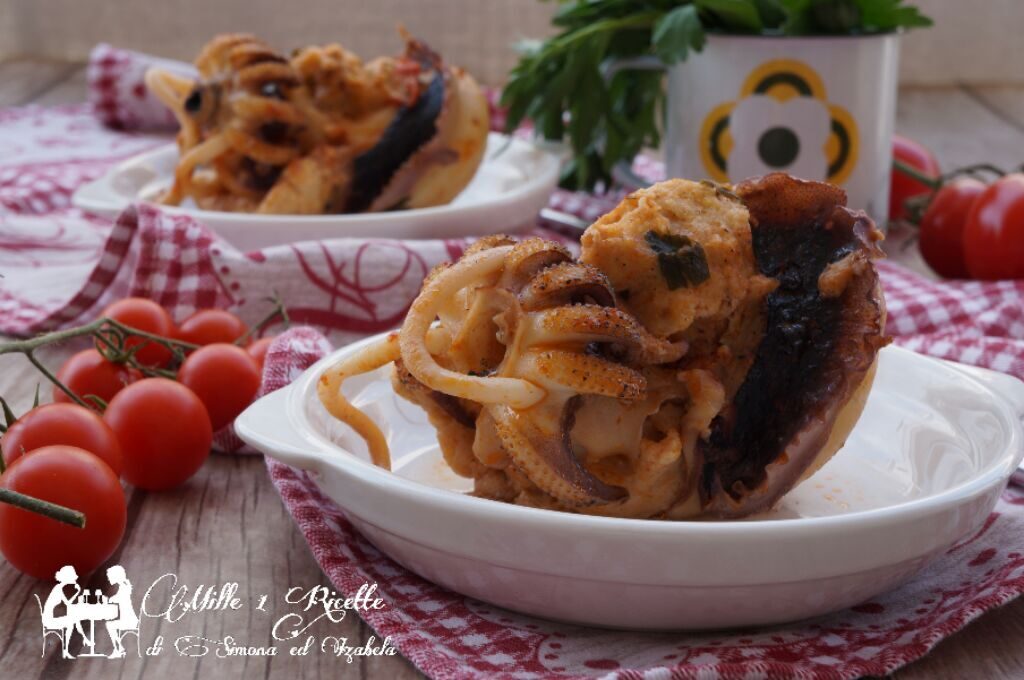 Seppia ripiena cotta nel sughetto di pomodoro pelato