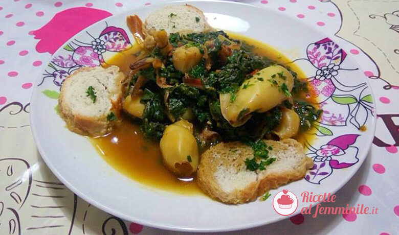 Seppie con bietole e pomodori
