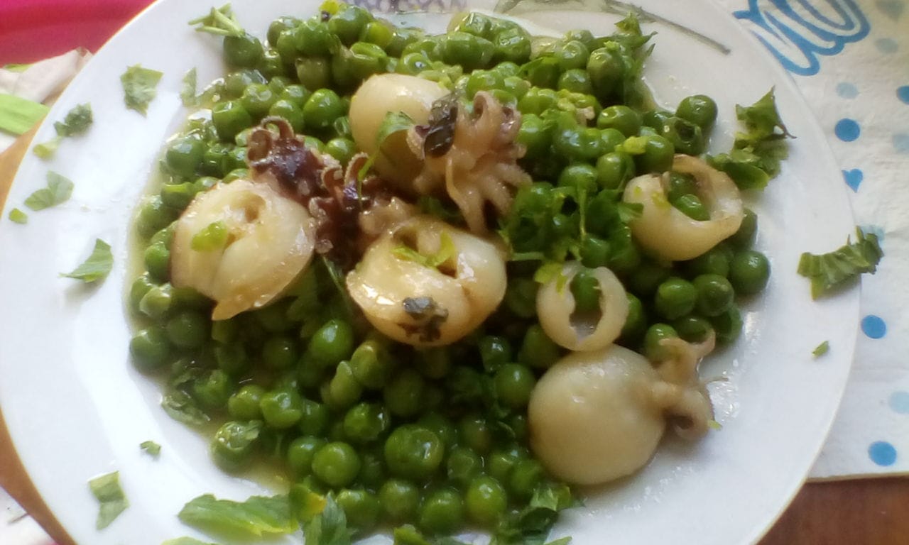 Seppie con piselli