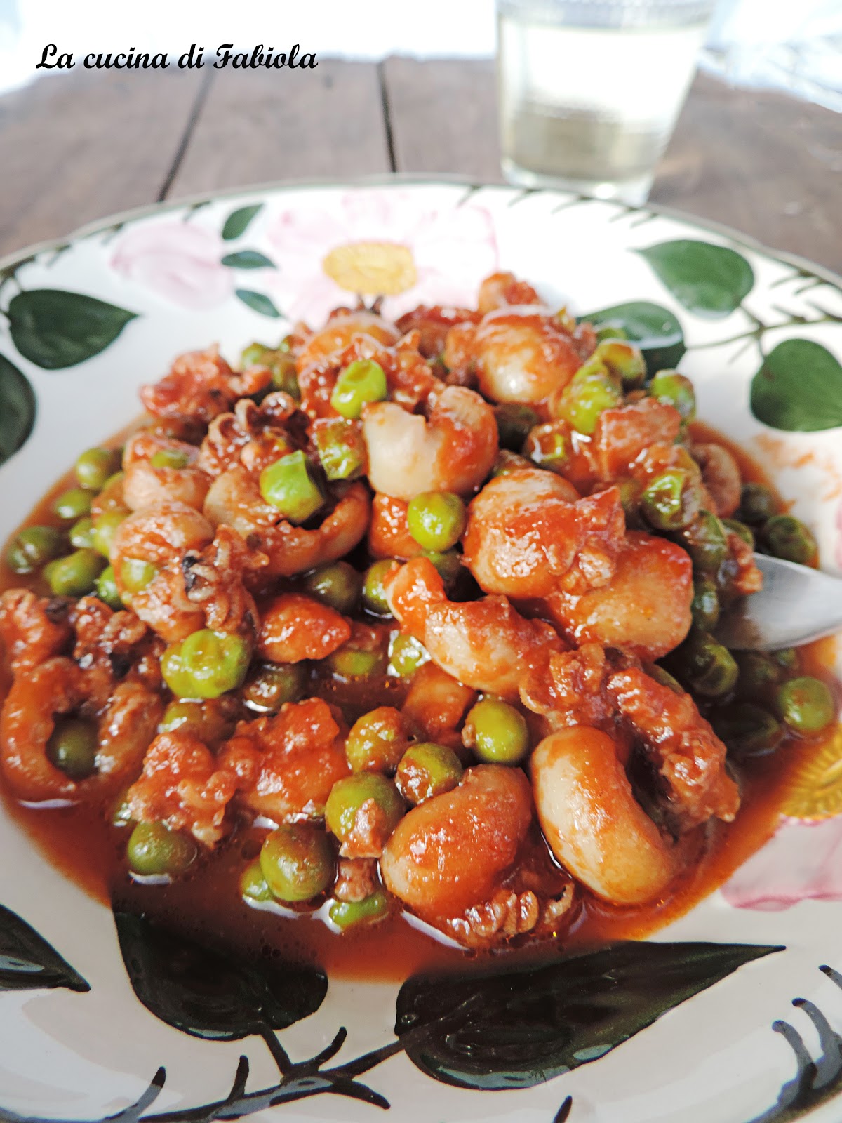 Seppie in umido con piselli alla romana (ricetta di mia nonna)