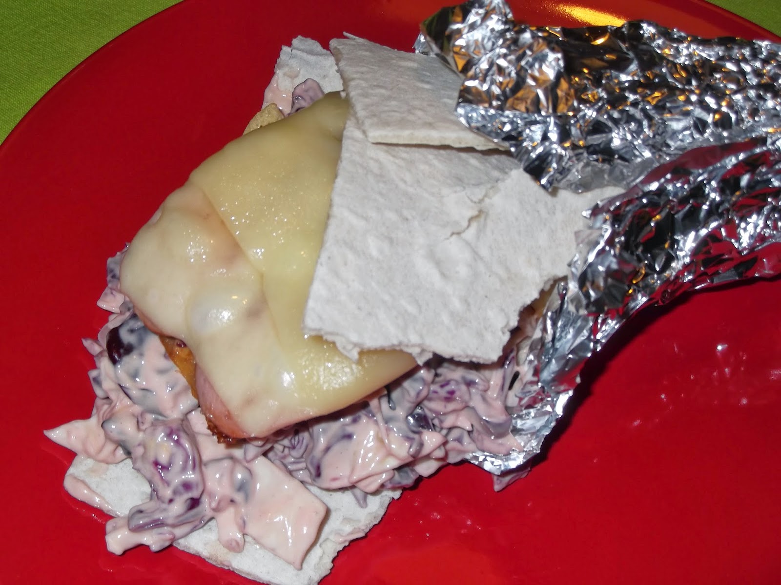 Serata tipo – amici sul divano con street food