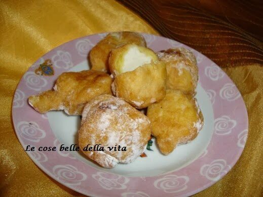 Sfinci d’uova con ricotta