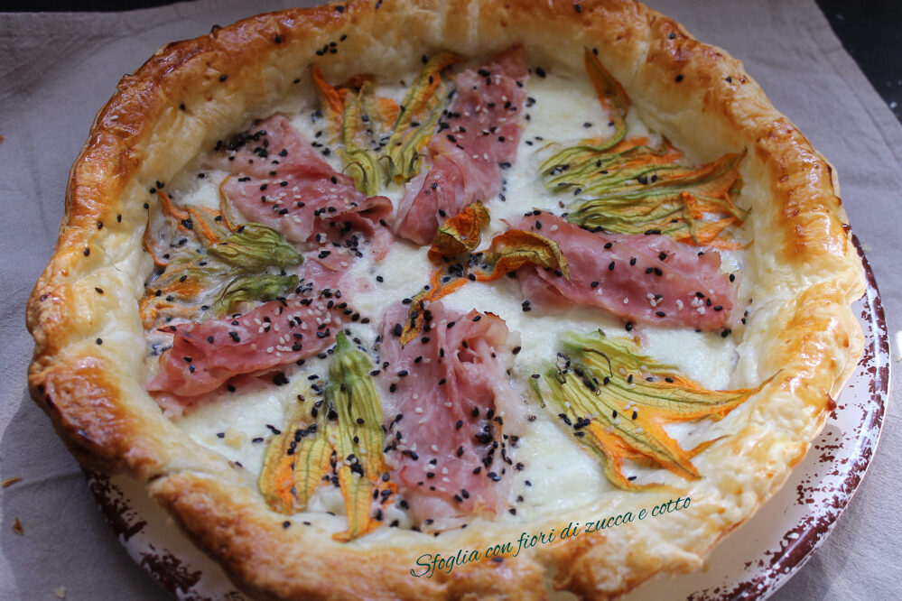 Sfoglia con fiori di zucca e cotto
