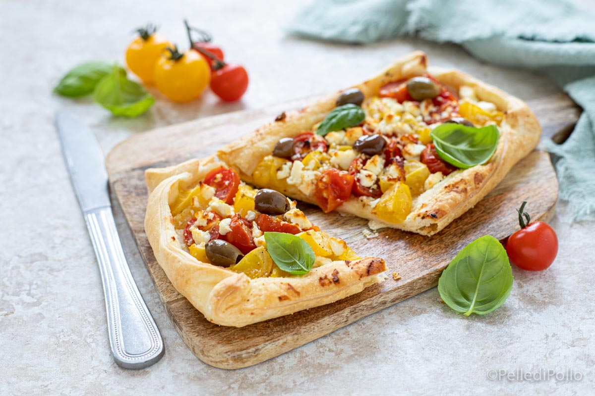 Sfoglia con pomodorini e feta