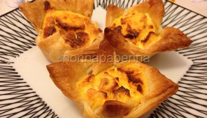 Sfogliatelle al prosciutto crudo