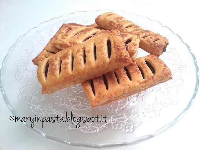 Sfogliatine con crema alla nocciola