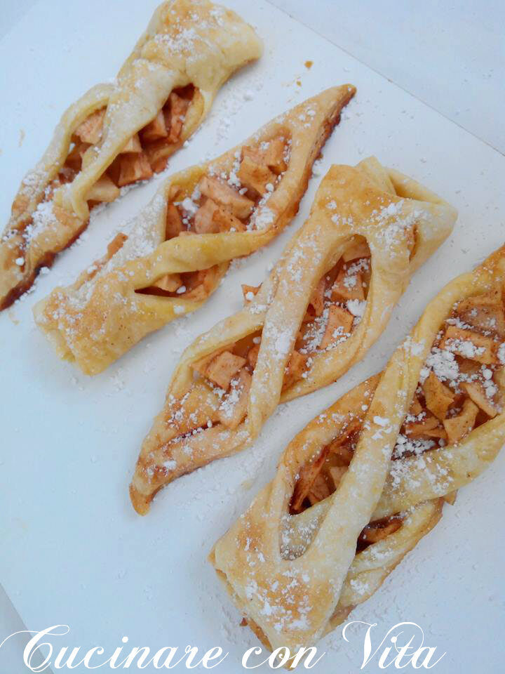 Sfogliatine di mele e cannella