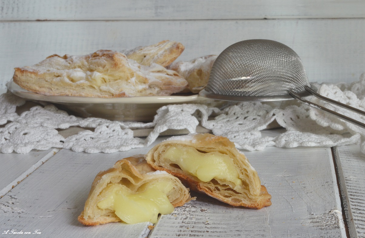Sfogliatine veloci con crema pasticcera