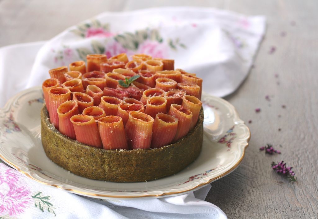 Sformato di rigatoni in crosta al prosciutto e barbabietola