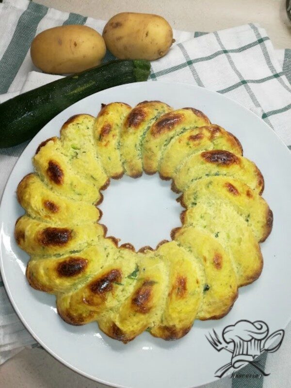 Sformato patate e zucchine con caprino