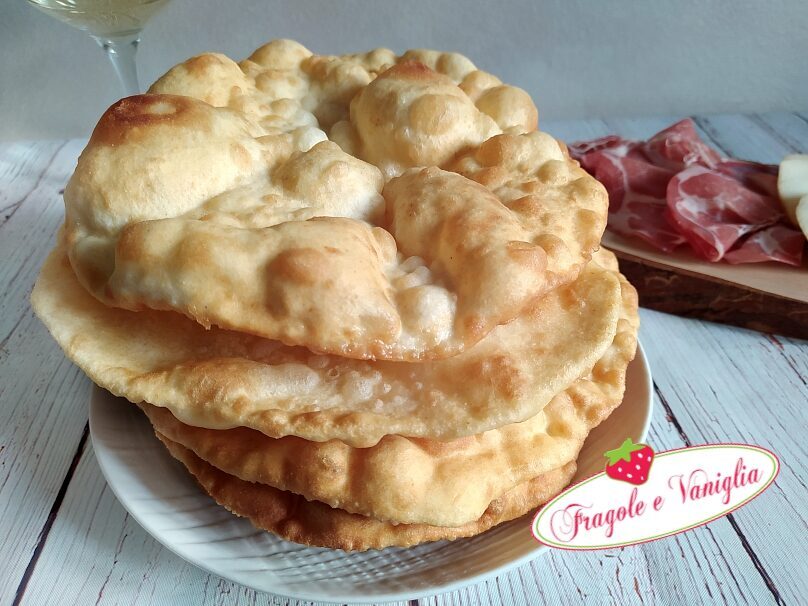 Shelpek focaccine fritte