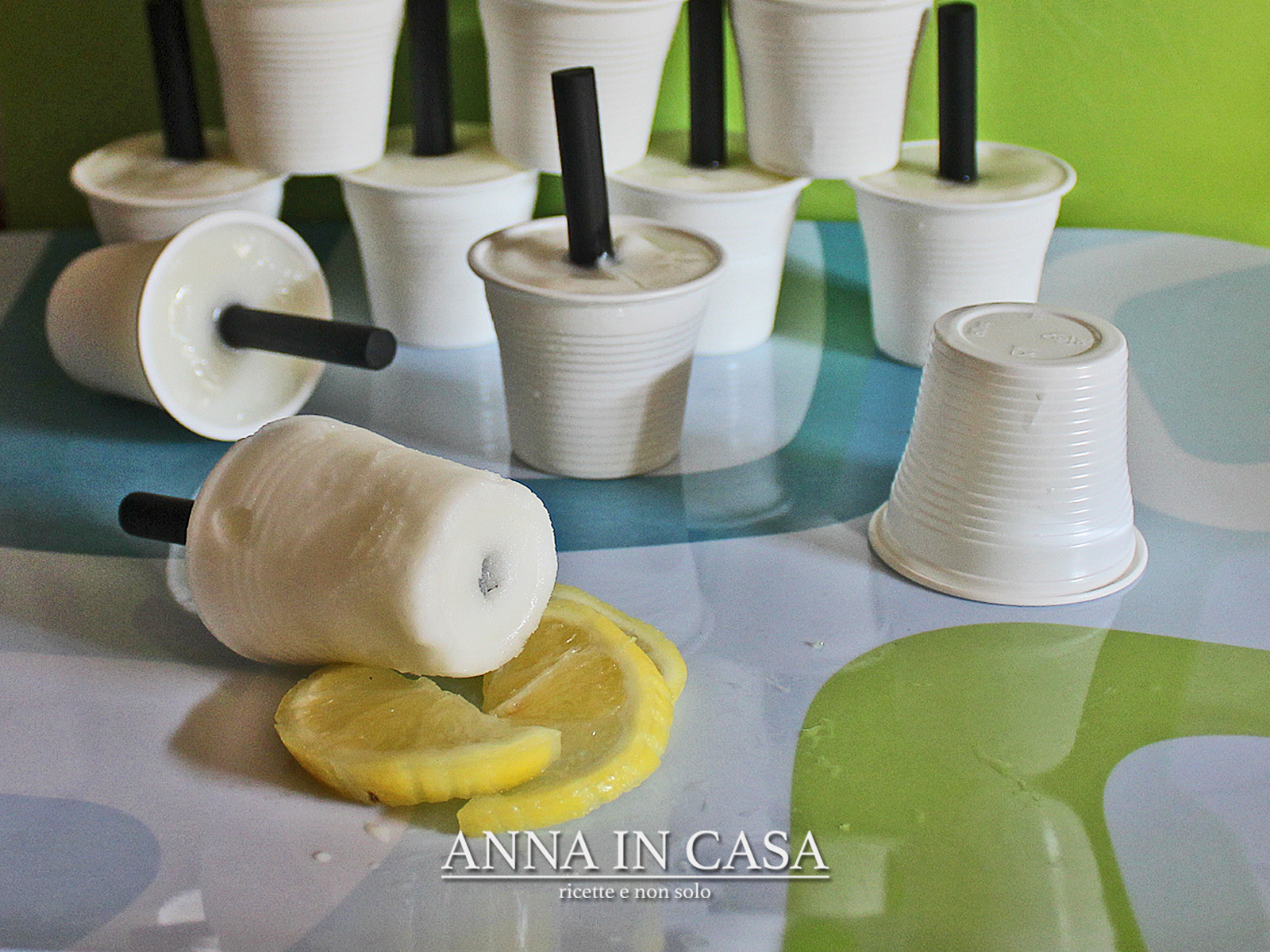Simil liuk al limone – ghiaccioli –
