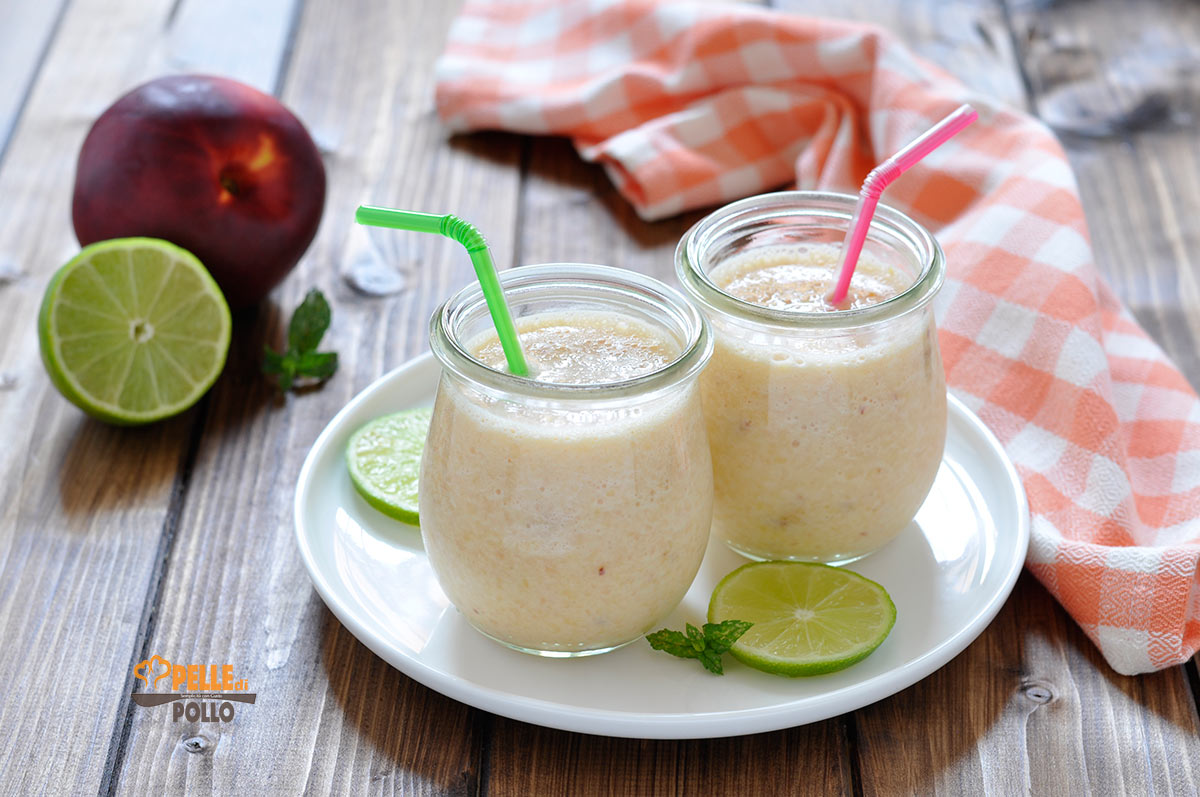 Smoothie al melone e pesca