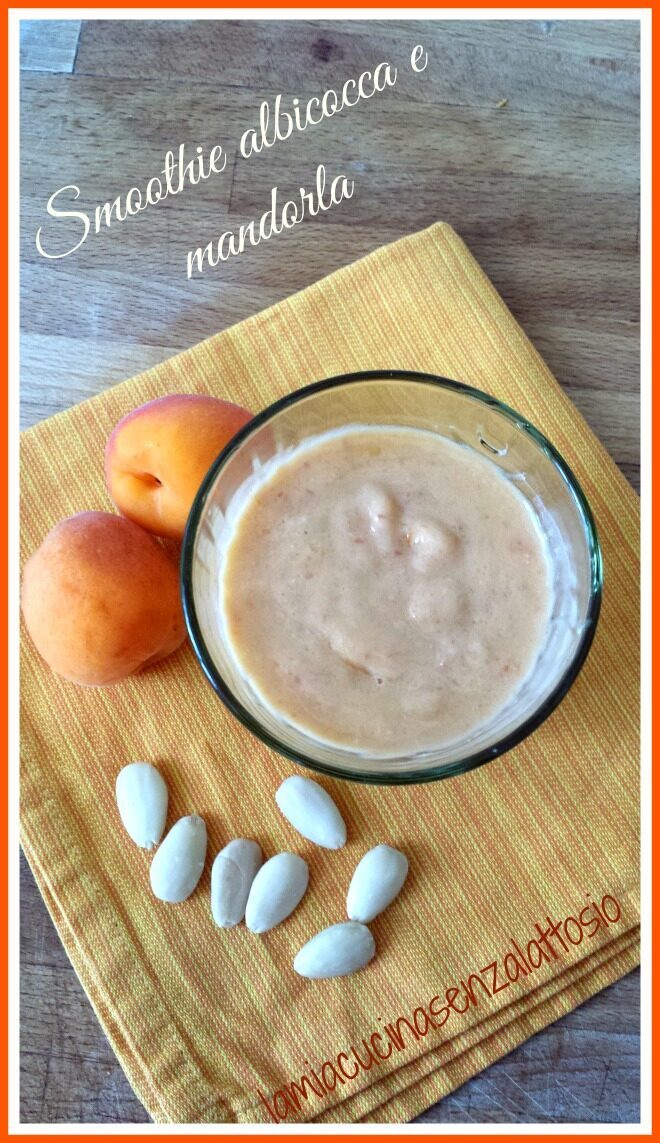 Smoothie albicocca e mandorla senza lattosio