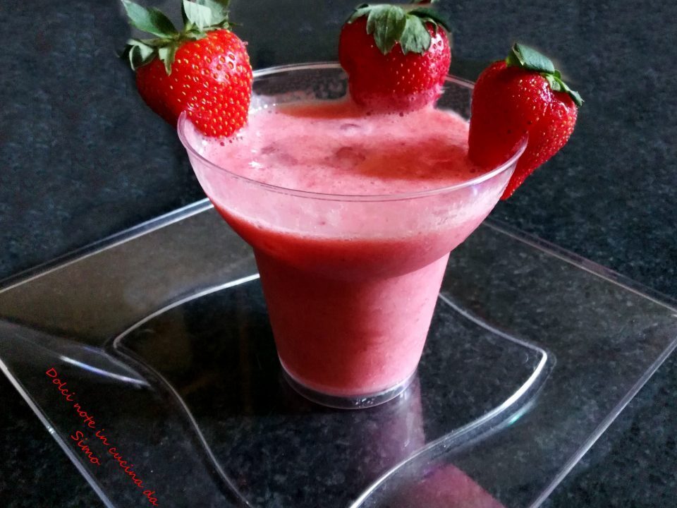 Smoothie alle fragole
