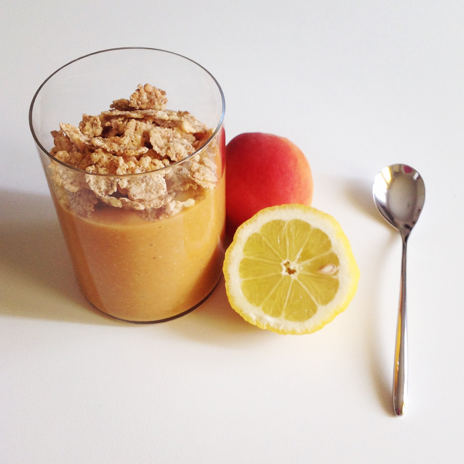 Smoothie di albicocca e cocco