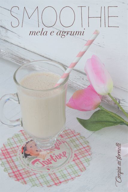 Smoothie mela e agrumi col Bimby