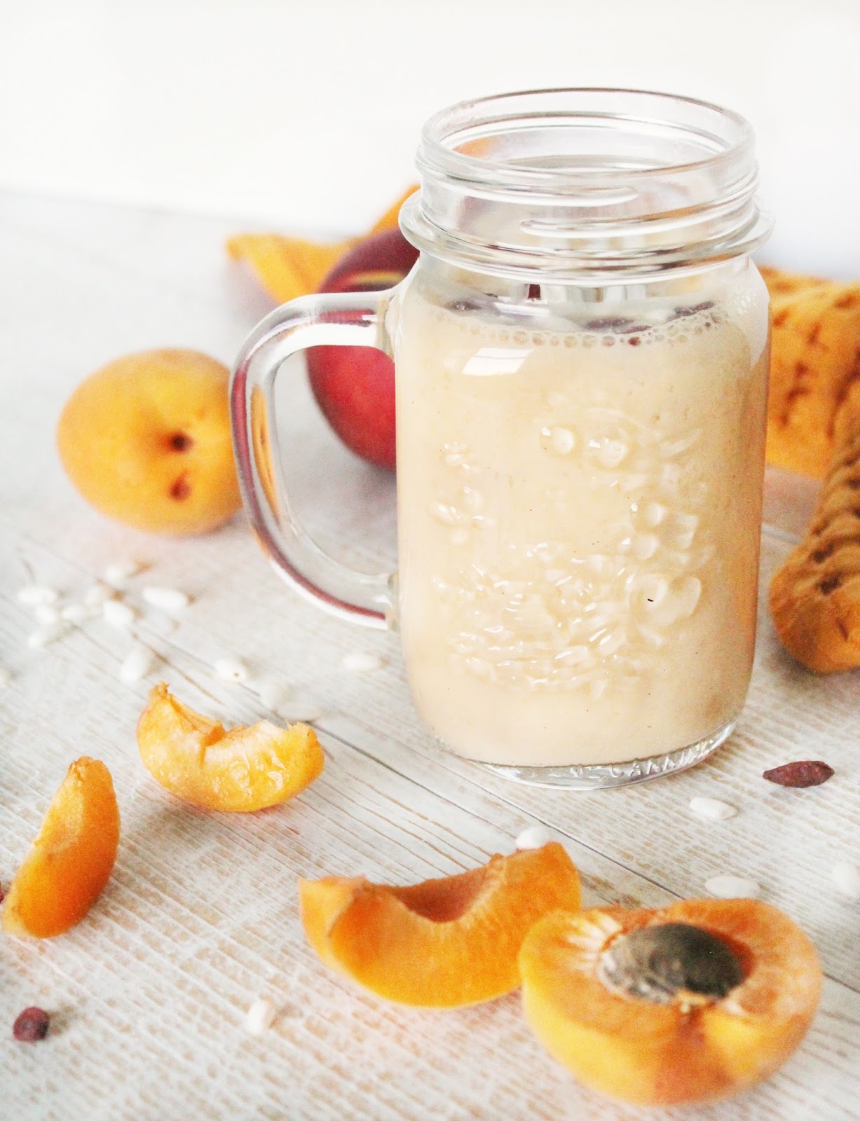 Smoothie vaniglia, abicocca e pesca