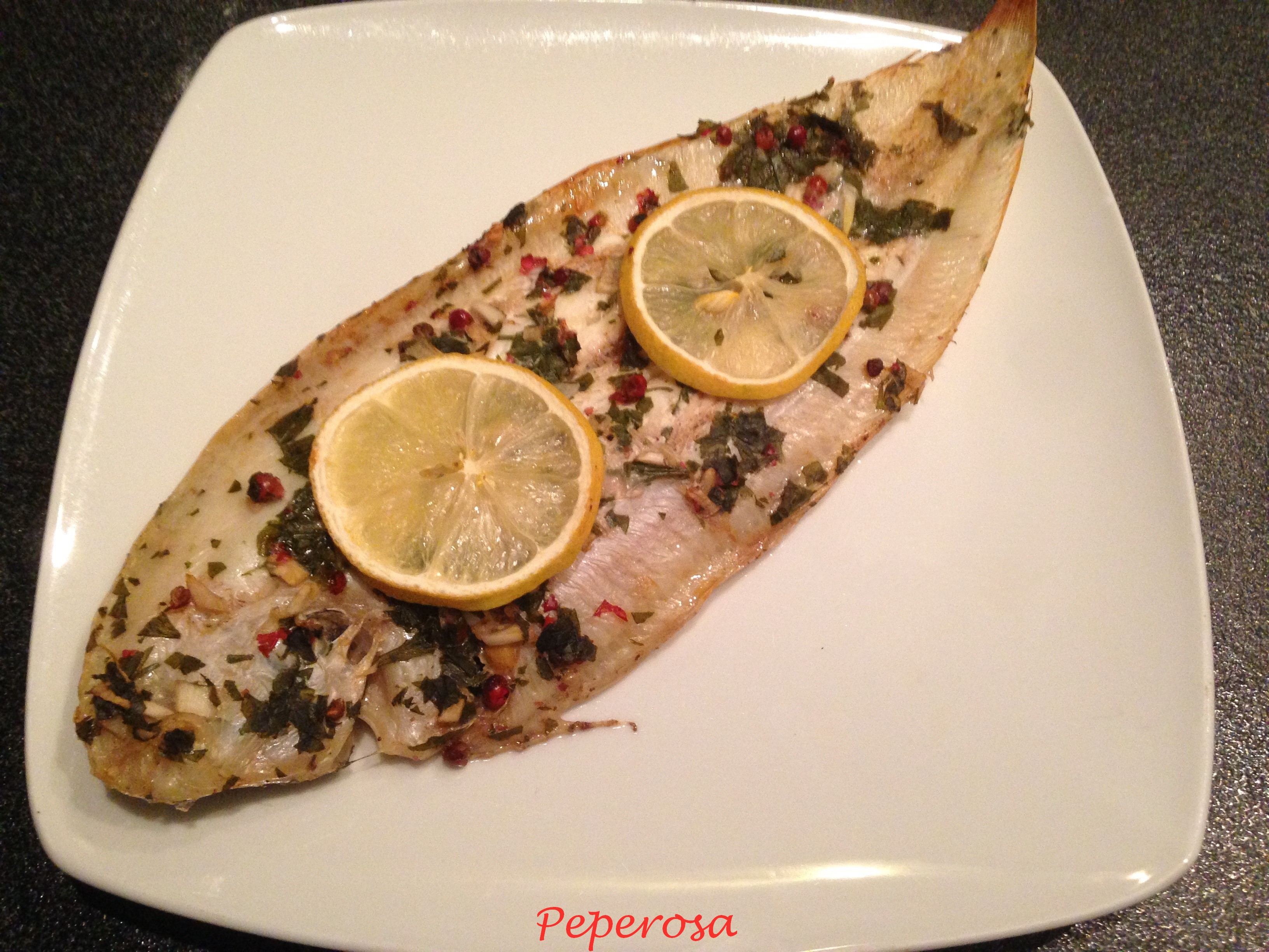 Sogliole al limone e pepe rosa