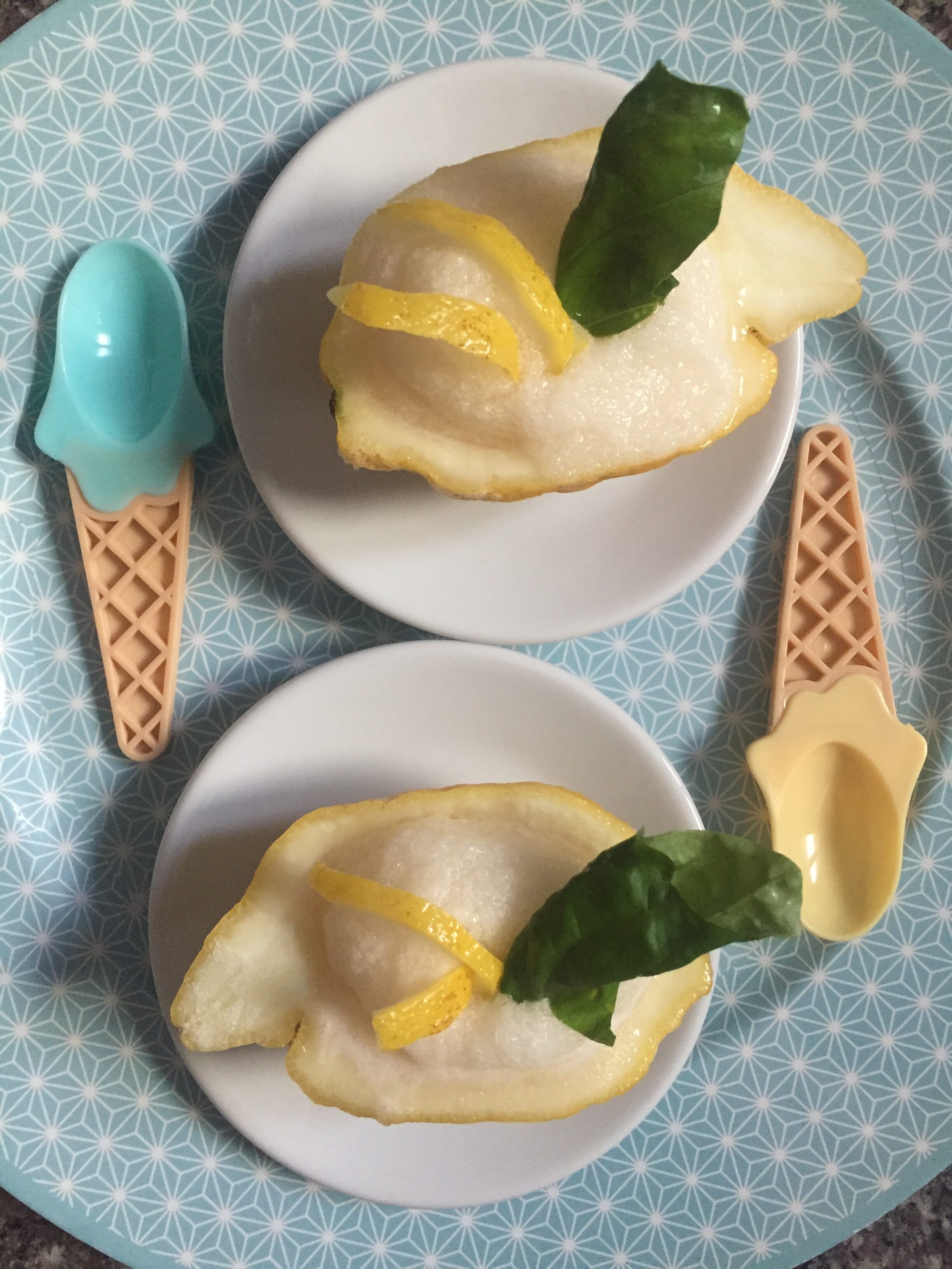 Sorbetto al limone senza gelatiera