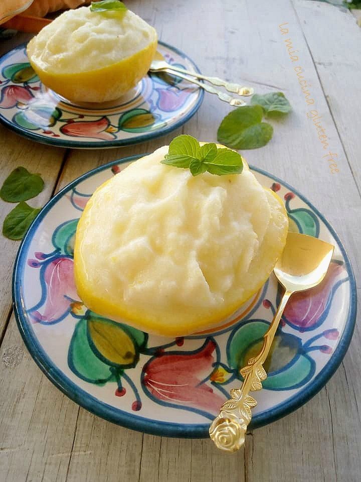 Sorbetto al limone senza uova