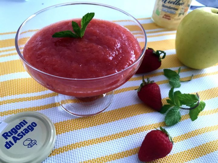 Sorbetto mele e fragole | Scopri tutti gli usi che puoi farne
