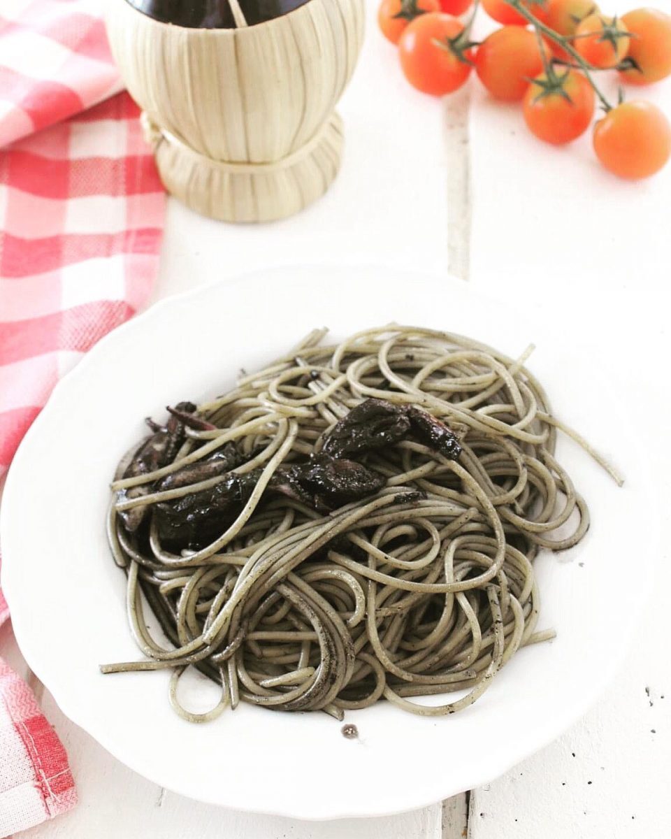 Spaghetti al nero di seppia