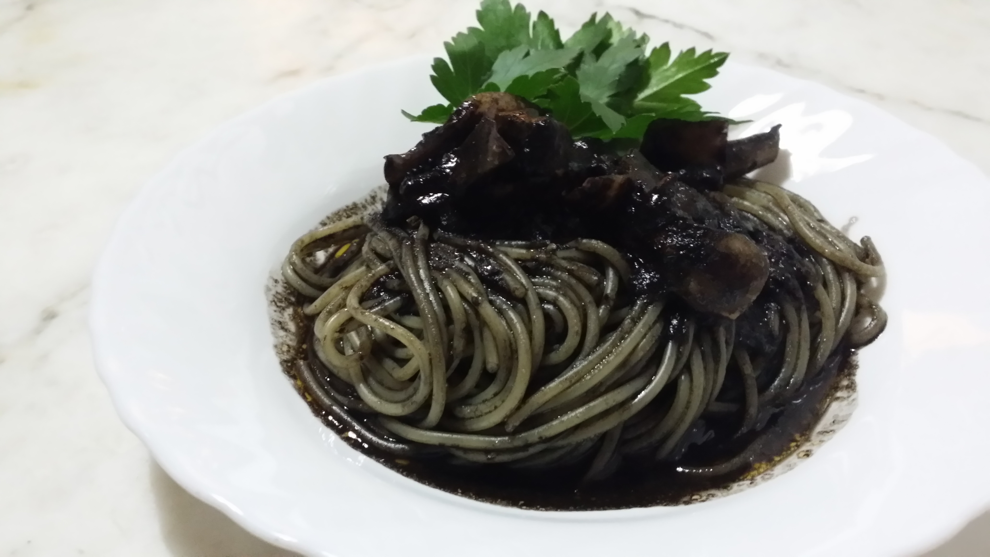 Spaghetti al nero di seppia