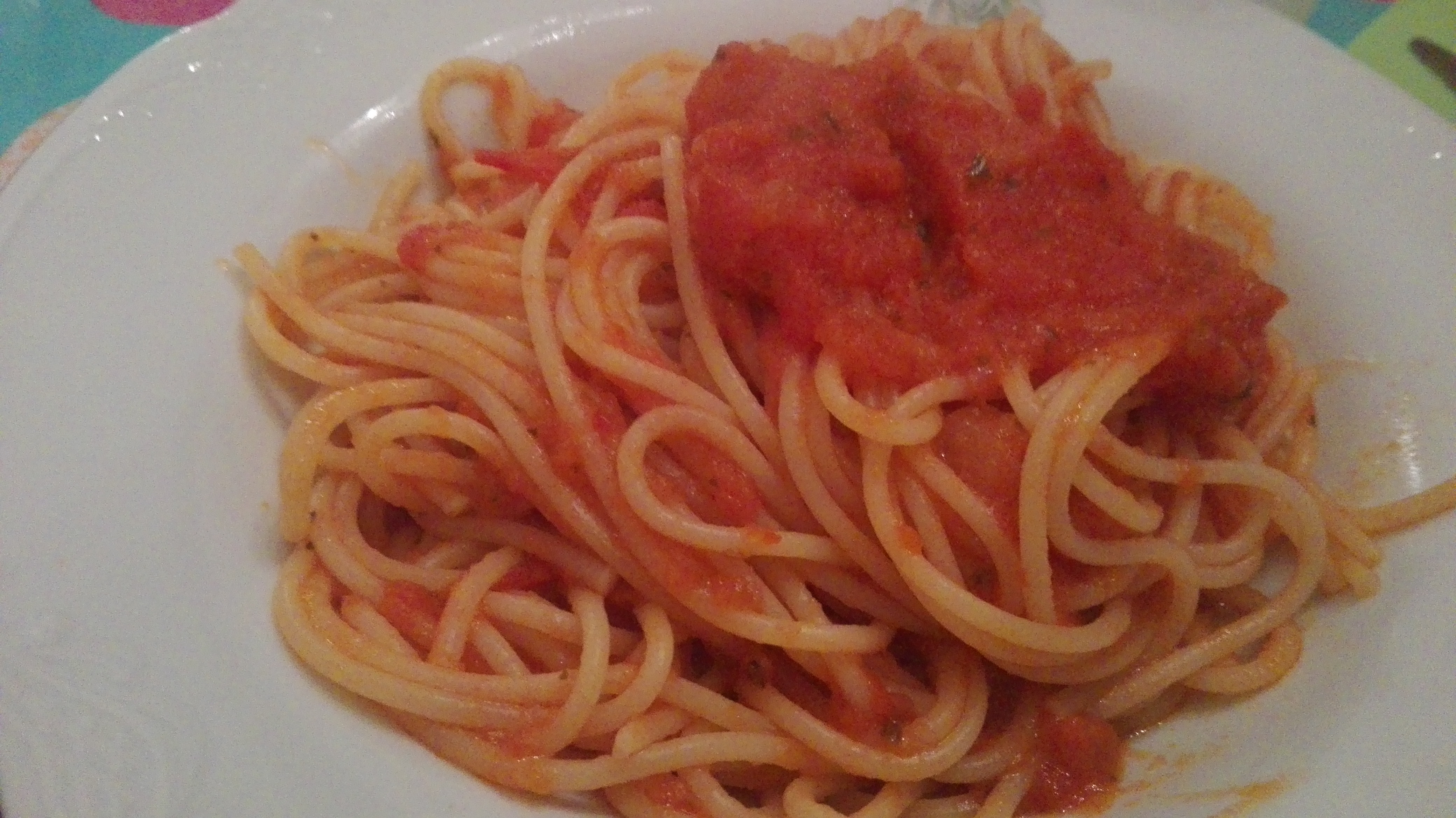 Spaghetti al pomodoro