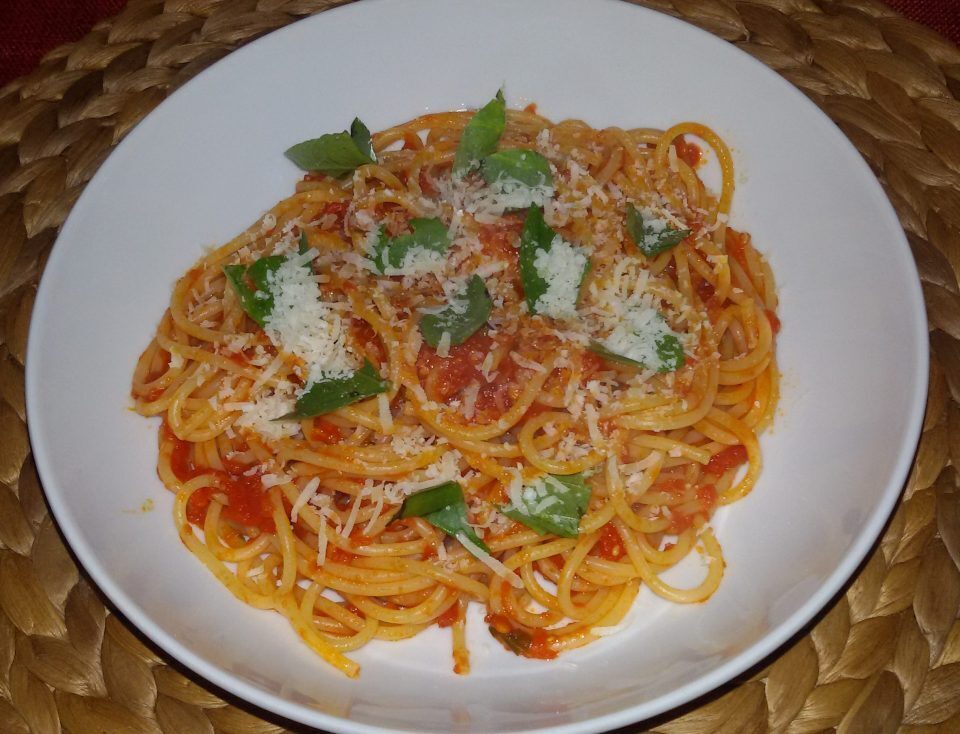 Spaghetti al pomodoro