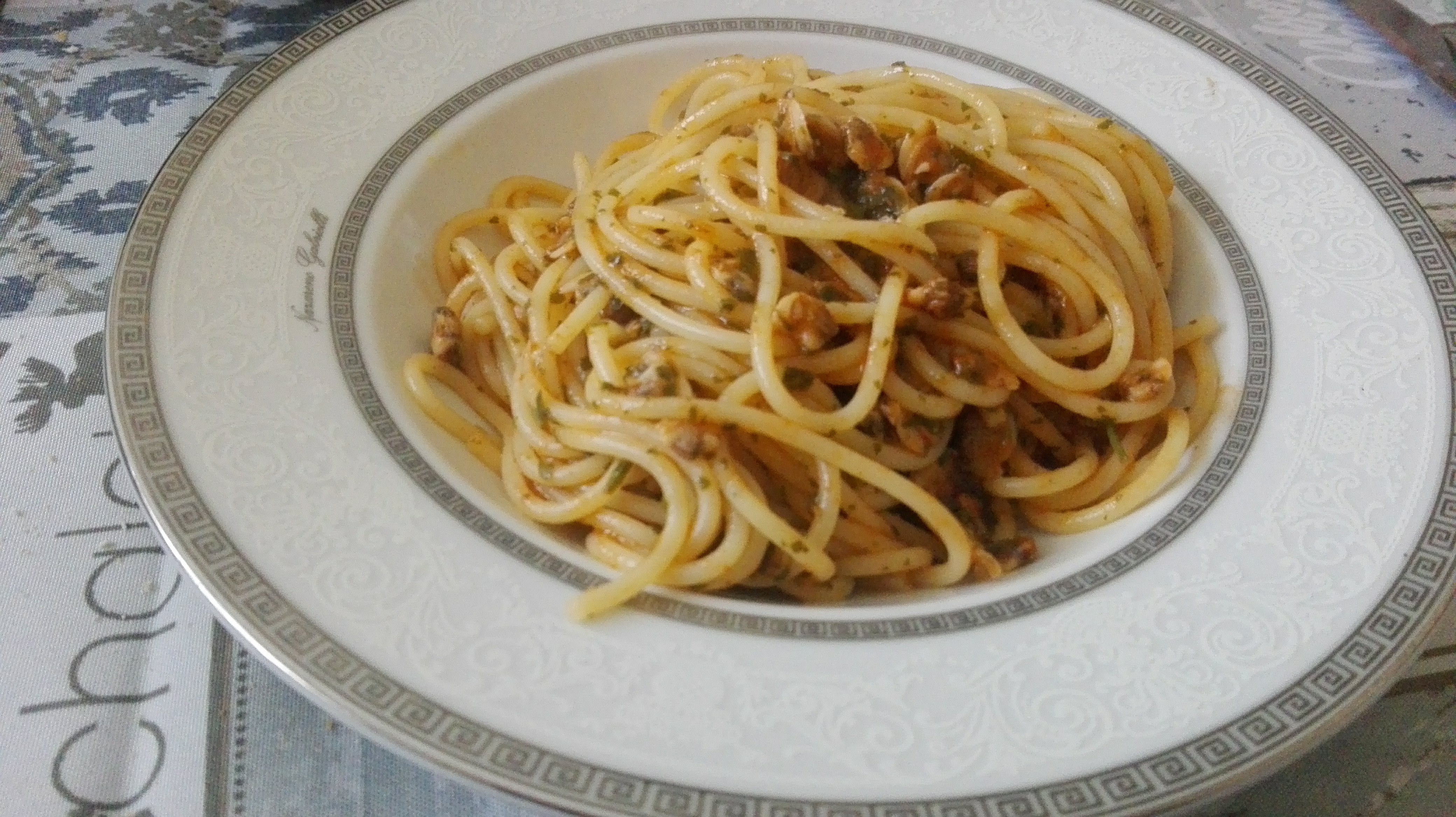 Spaghetti al ragù di vongole