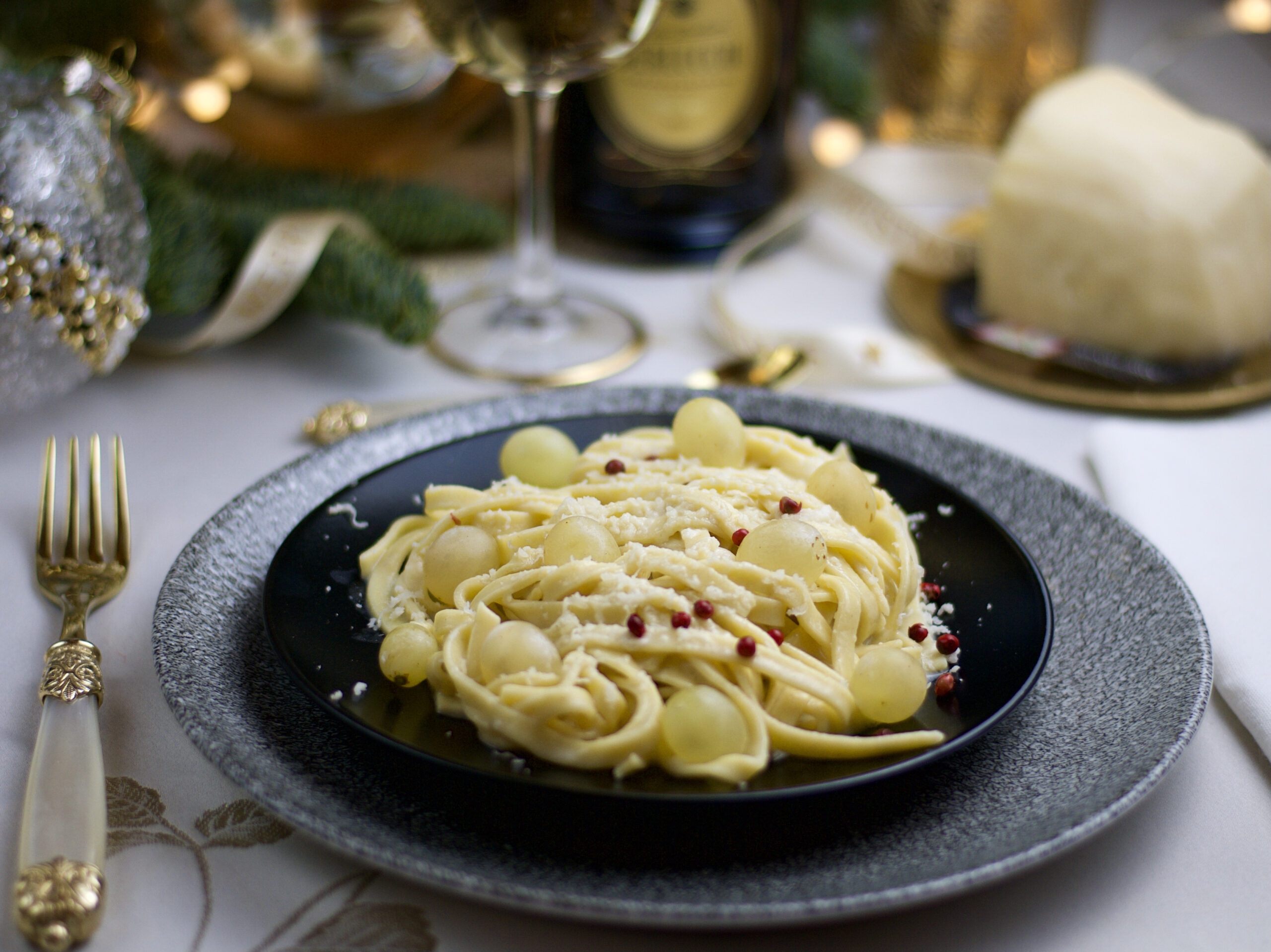Spaghetti alla chitarra al pecorino di fossa e moscato