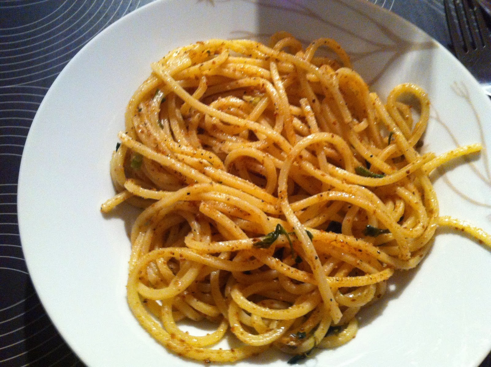 SPAGHETTI ALLA CHITARRA CON LA BOTTARGA