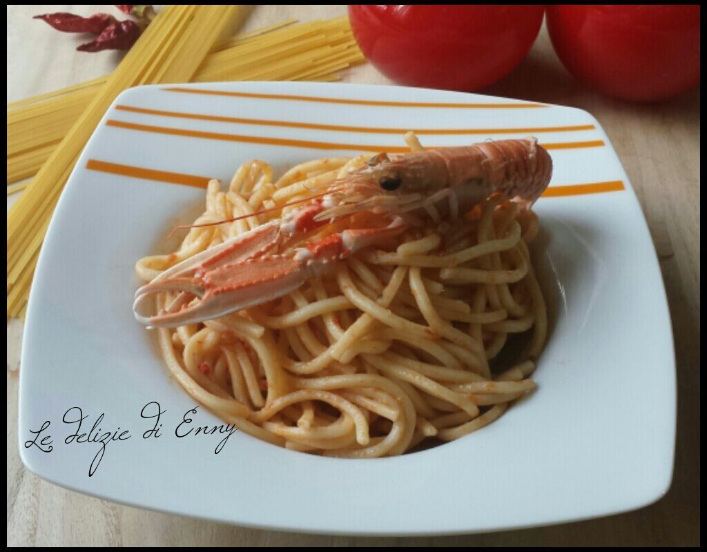 Spaghetti alla chitarra con scampi