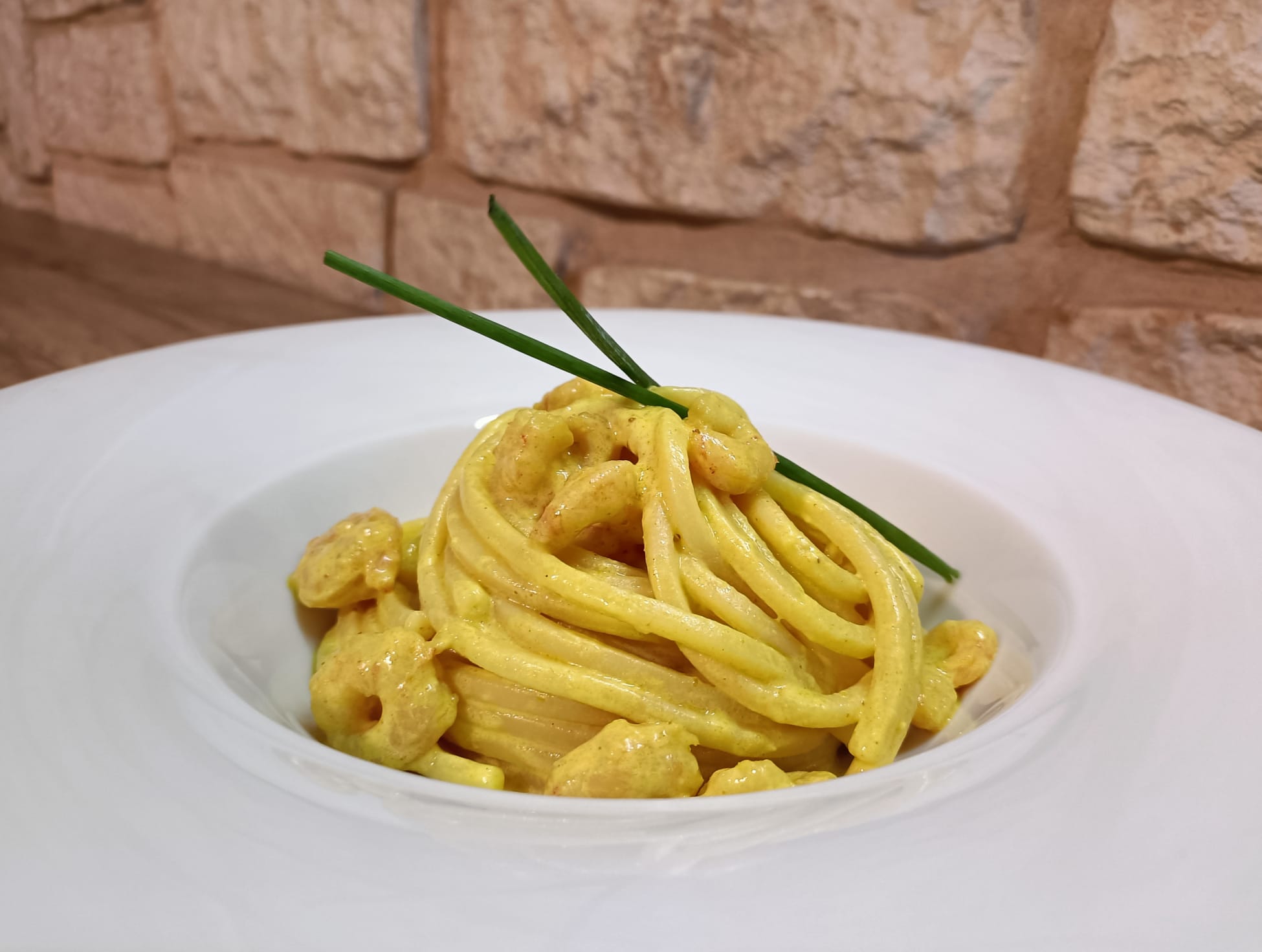 Spaghetti alla faruk: curiosa ricetta storica. ecco come prepararla