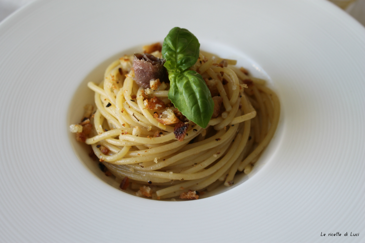 Spaghetti alla gennaro, antica ricetta di gennaro lo spazzino.