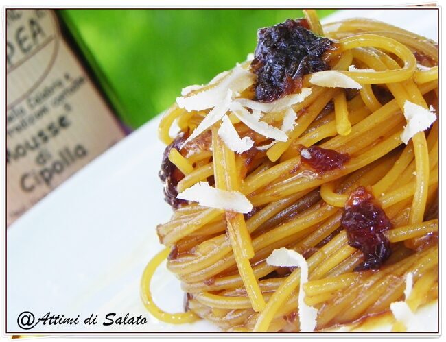 Spaghetti alla mousse di cipolla