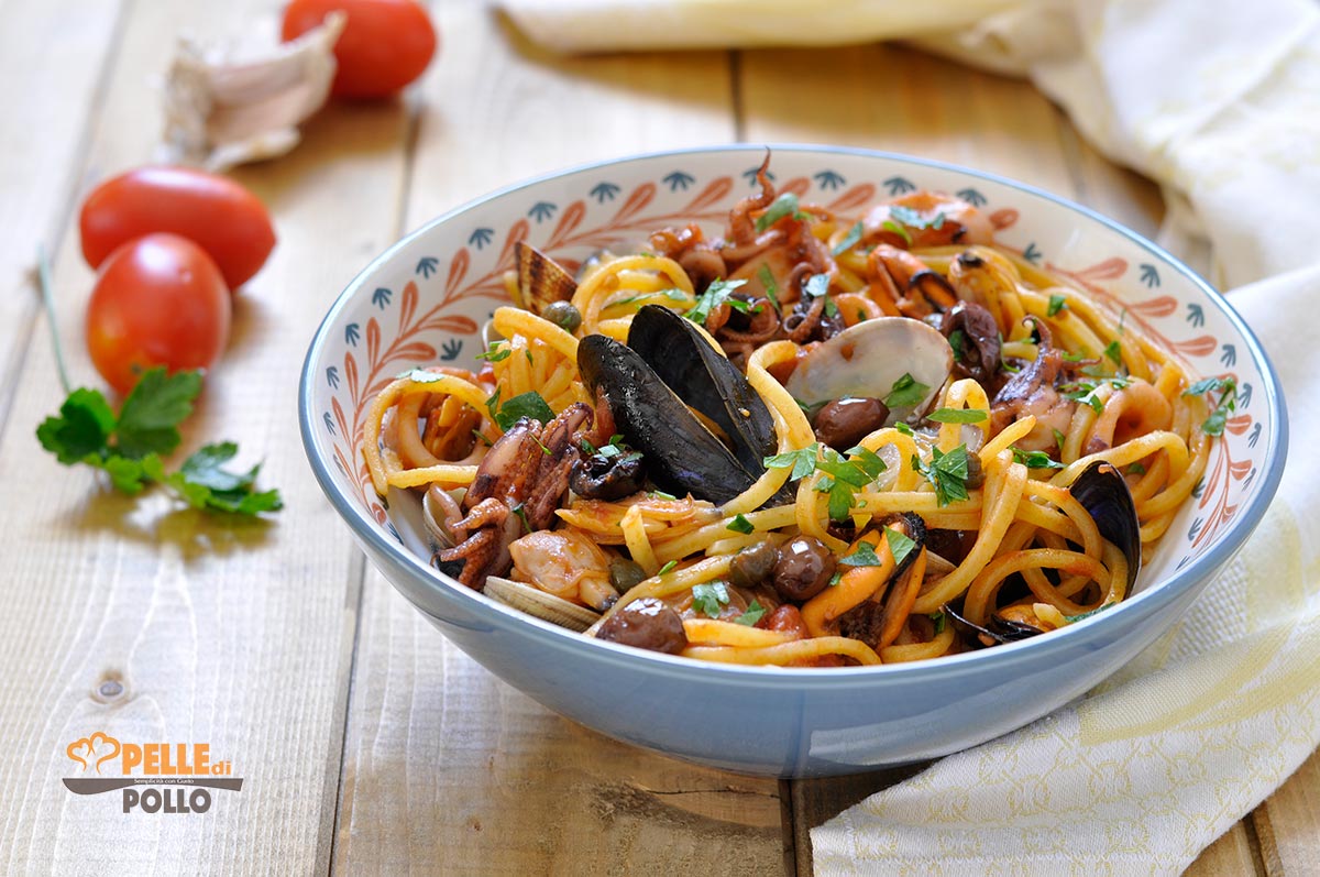Spaghetti alla puttanesca di mare