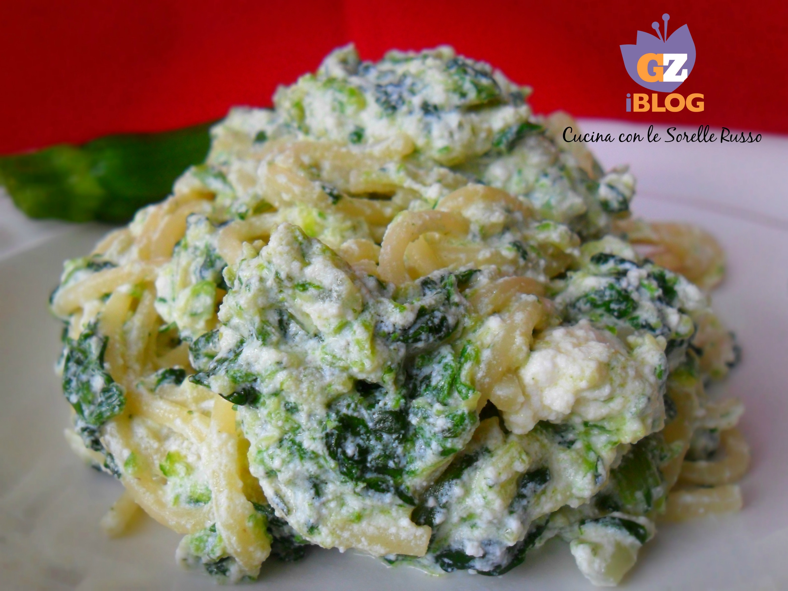 Spaghetti alle due verdure e ricotta