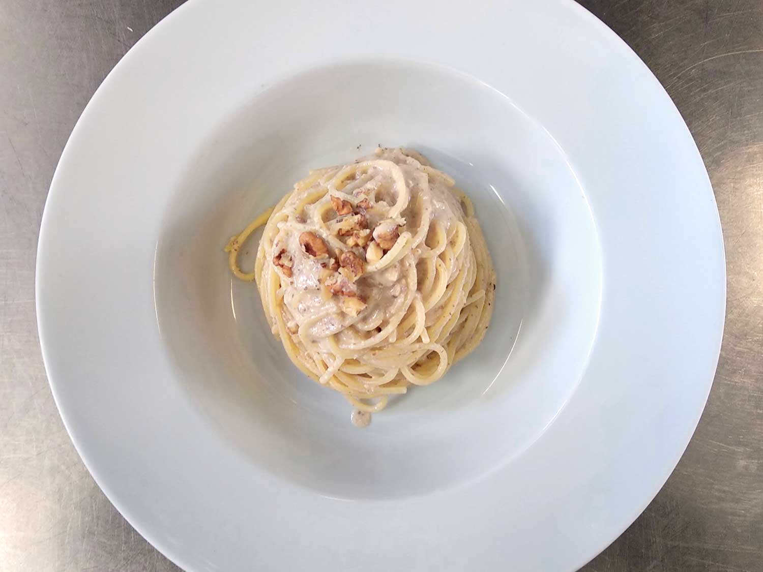 Spaghetti alle noci