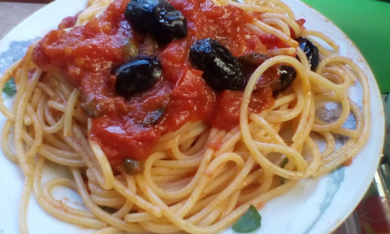 Spaghetti alle olive nere