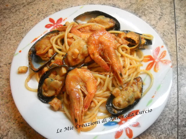 SPAGHETTI ALLO SCOGLIO