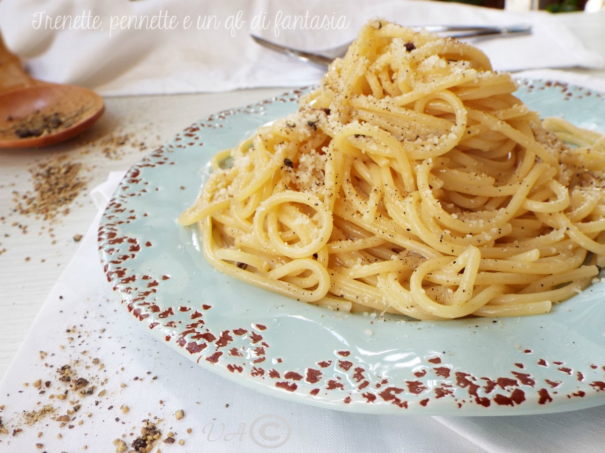 Spaghetti cacio e pepe |Ricetta romana